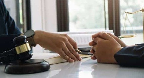 تحويل الزيارة إلى إقامة في السعودية 2026